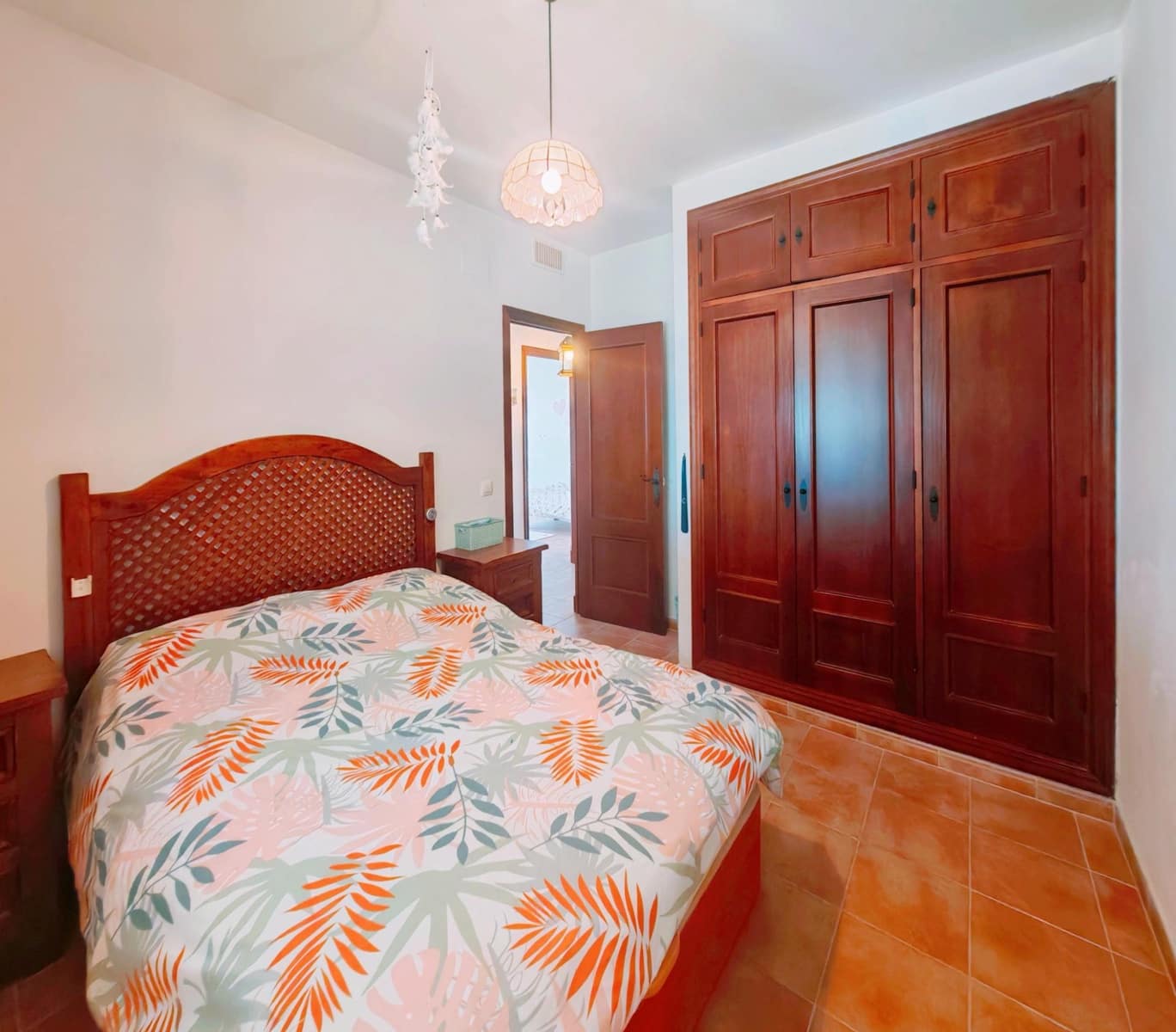 3 bedroom Villa for sale in El Puerto de Santa Maria with pool - € 235,000 (Ref: 9929516)