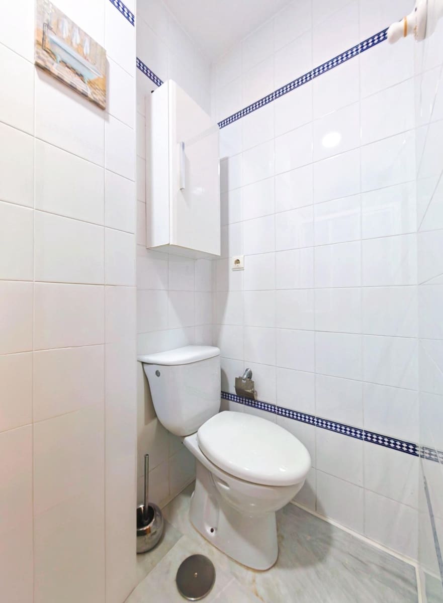 4 soverom Rekkehus til salgs i San Fernando med garasje - € 349 000 (Ref: 9940108)