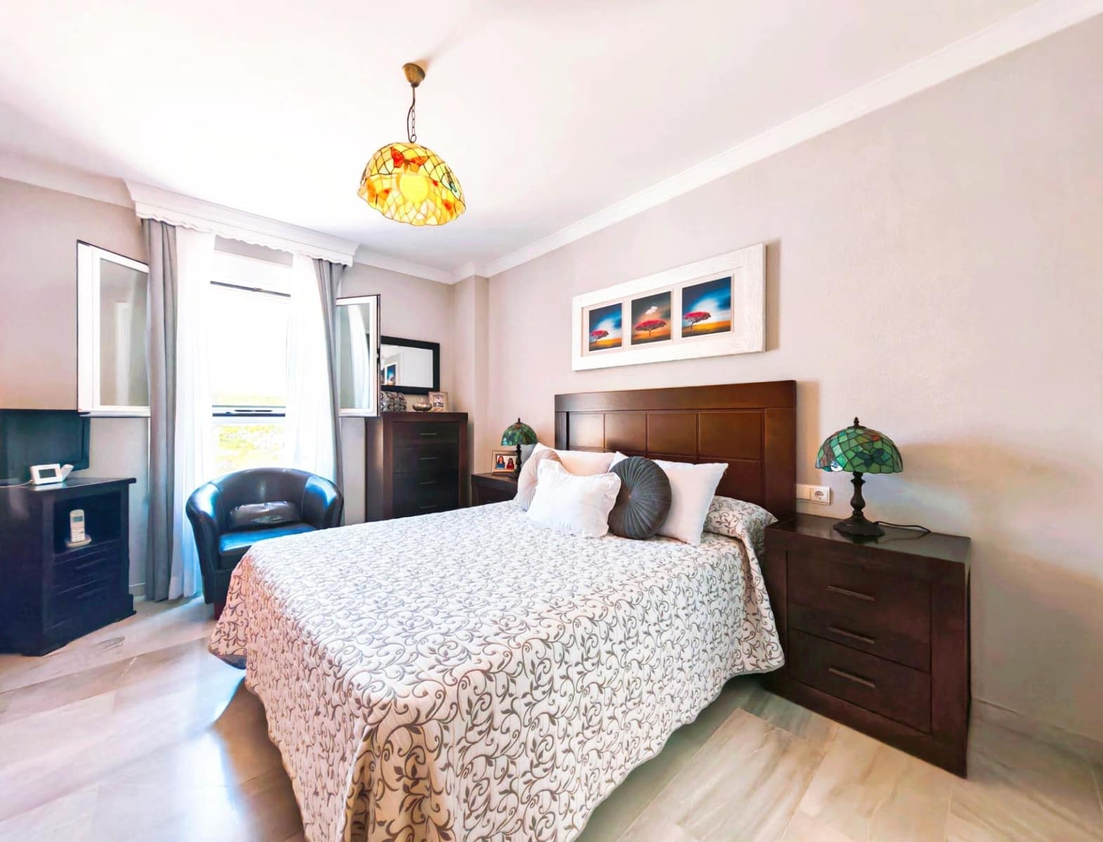 4 soverom Rekkehus til salgs i San Fernando med garasje - € 349 000 (Ref: 9940108)