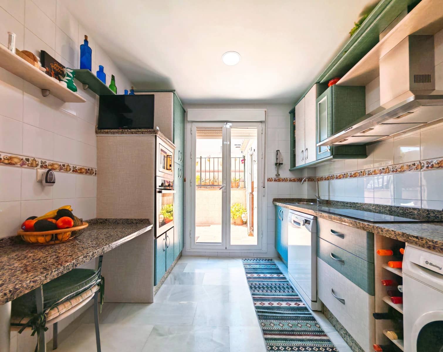 4 soverom Rekkehus til salgs i San Fernando med garasje - € 349 000 (Ref: 9940108)