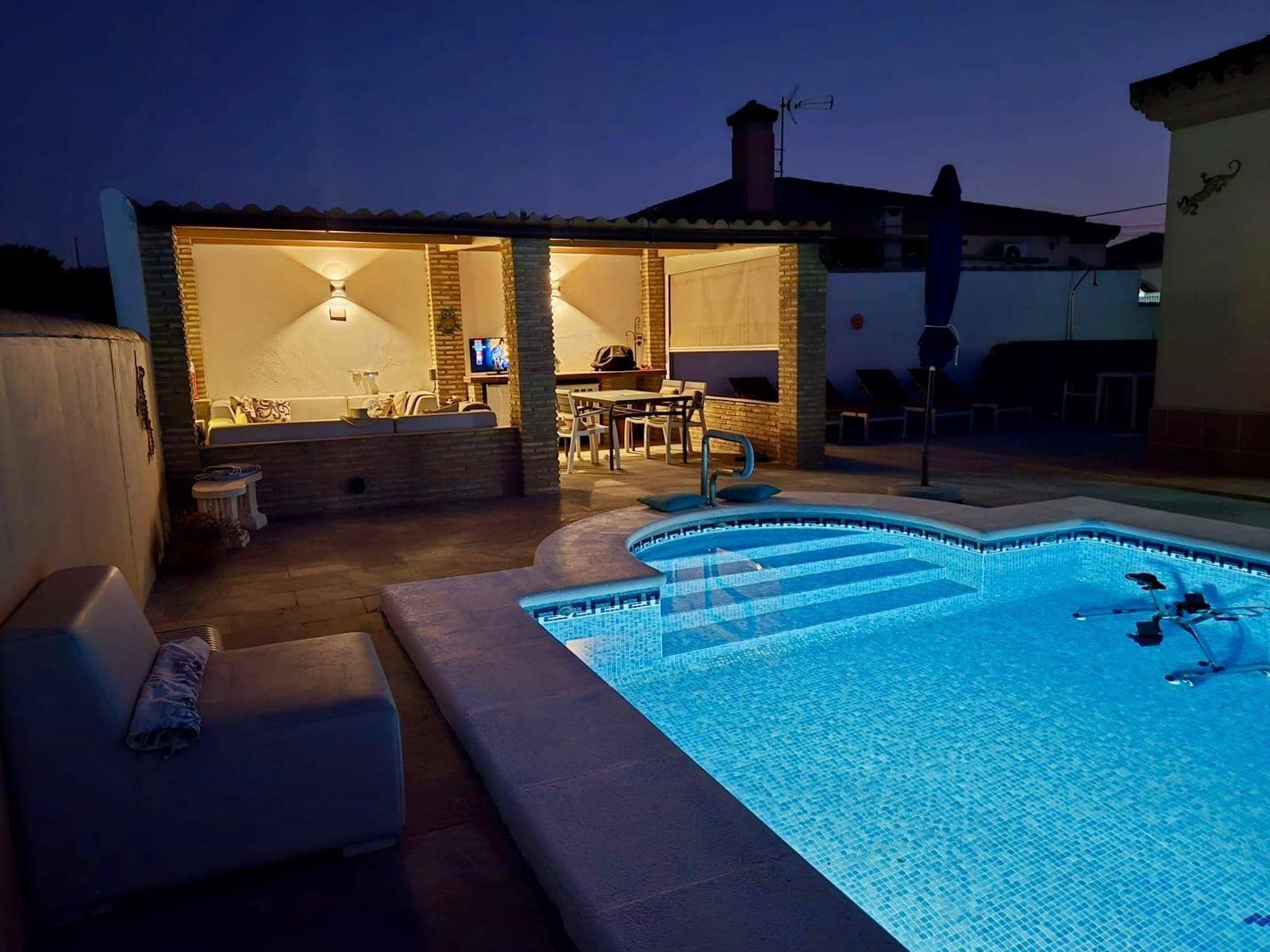 3 soverom Villa til salgs i Chiclana de la Frontera med svømmebasseng - € 349 000 (Ref: 9942657)