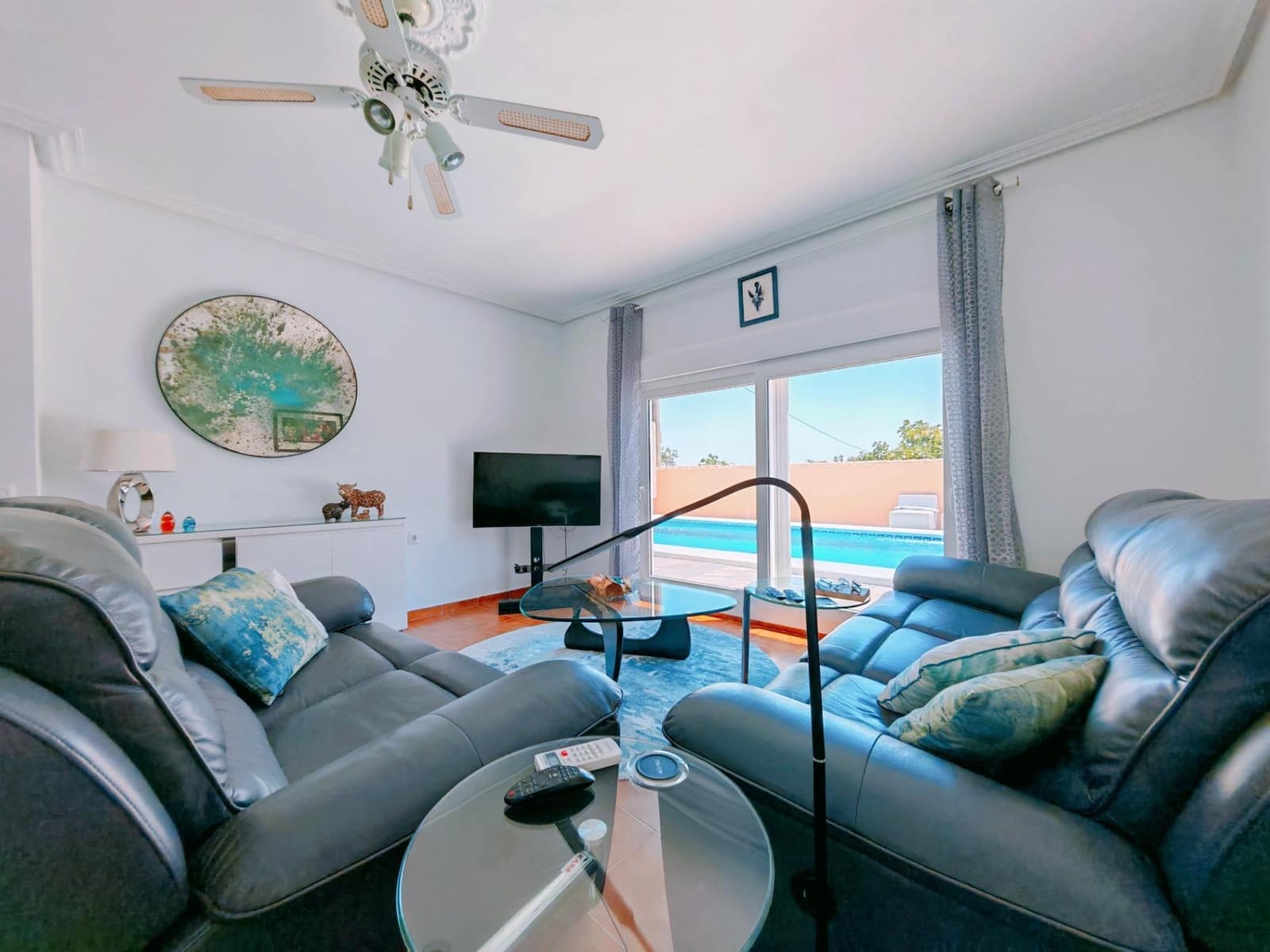 3 soverom Villa til salgs i Chiclana de la Frontera med svømmebasseng - € 349 000 (Ref: 9942657)