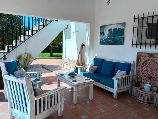 3 chambre Villa/Maison à vendre à Chiclana de la Frontera avec garage - 550 000 € (Ref: 9958101)
