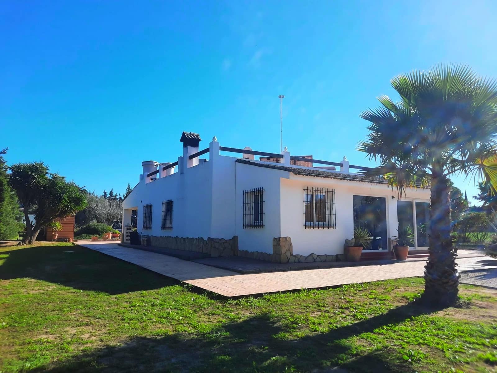 3 chambre Villa/Maison à vendre à Chiclana de la Frontera avec garage - 550 000 € (Ref: 9958101)