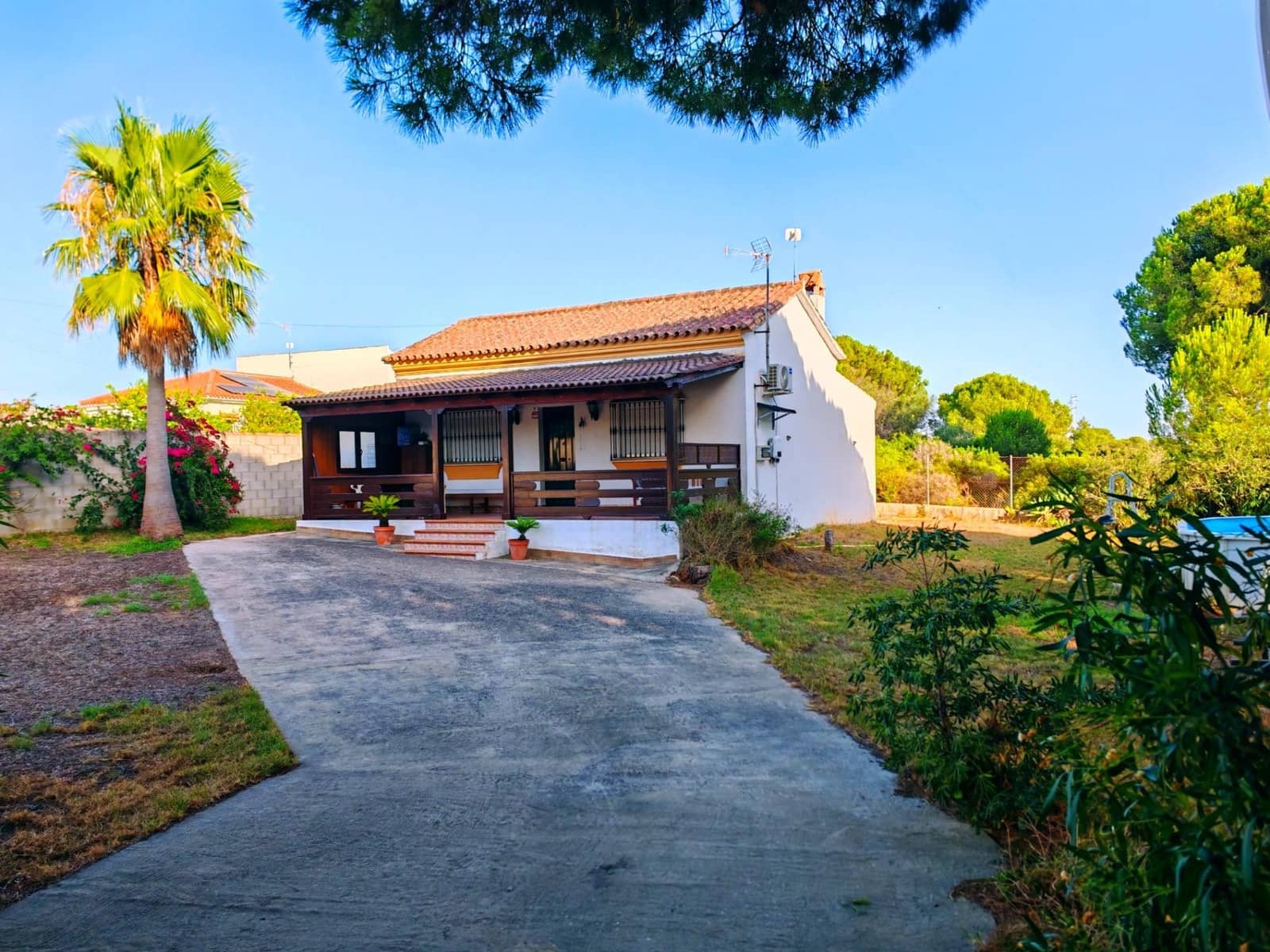 2 makuuhuone Huvila myytävänä paikassa Chiclana de la Frontera mukana uima-altaan - 220 000 € (Ref: 9963233)