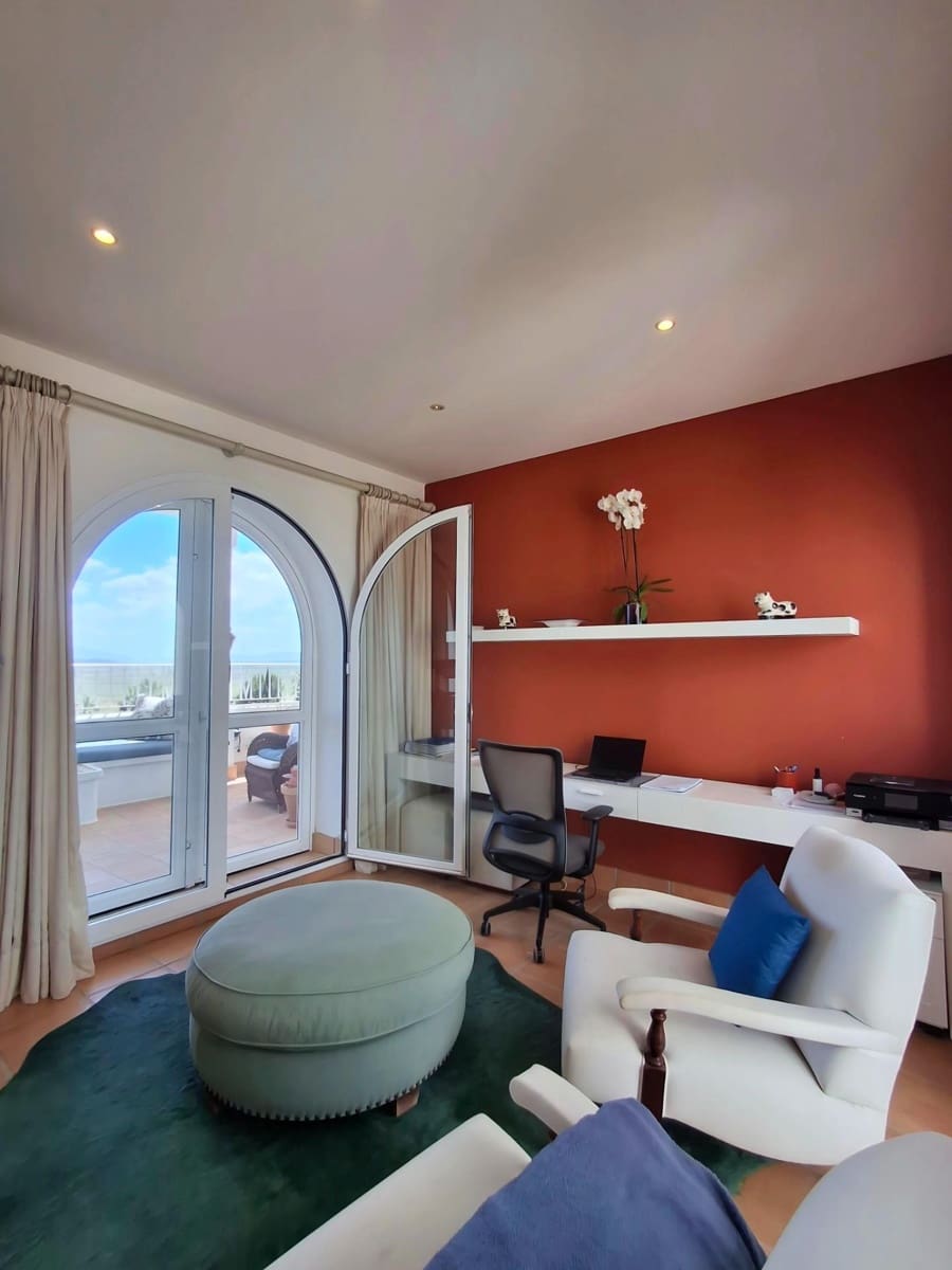 5 slaapkamer Villa te koop in Benalup met zwembad - € 785.000 (Ref: 9983120)