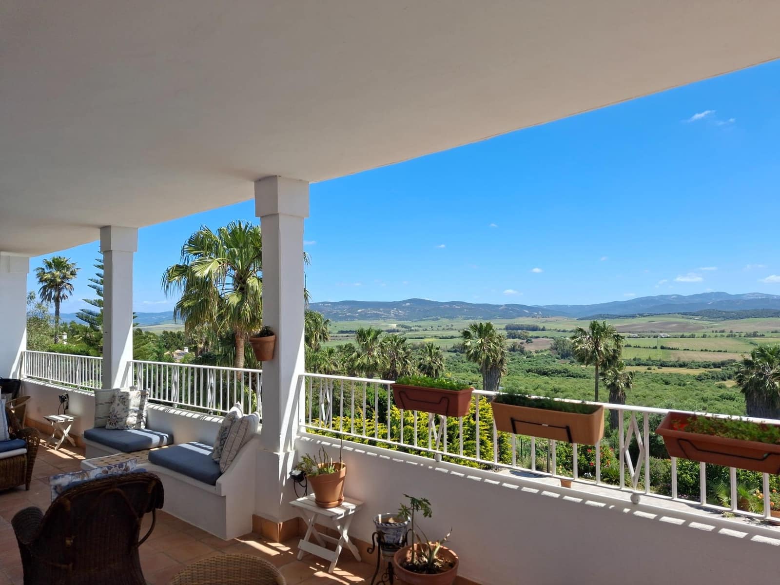 5 slaapkamer Villa te koop in Benalup met zwembad - € 785.000 (Ref: 9983120)