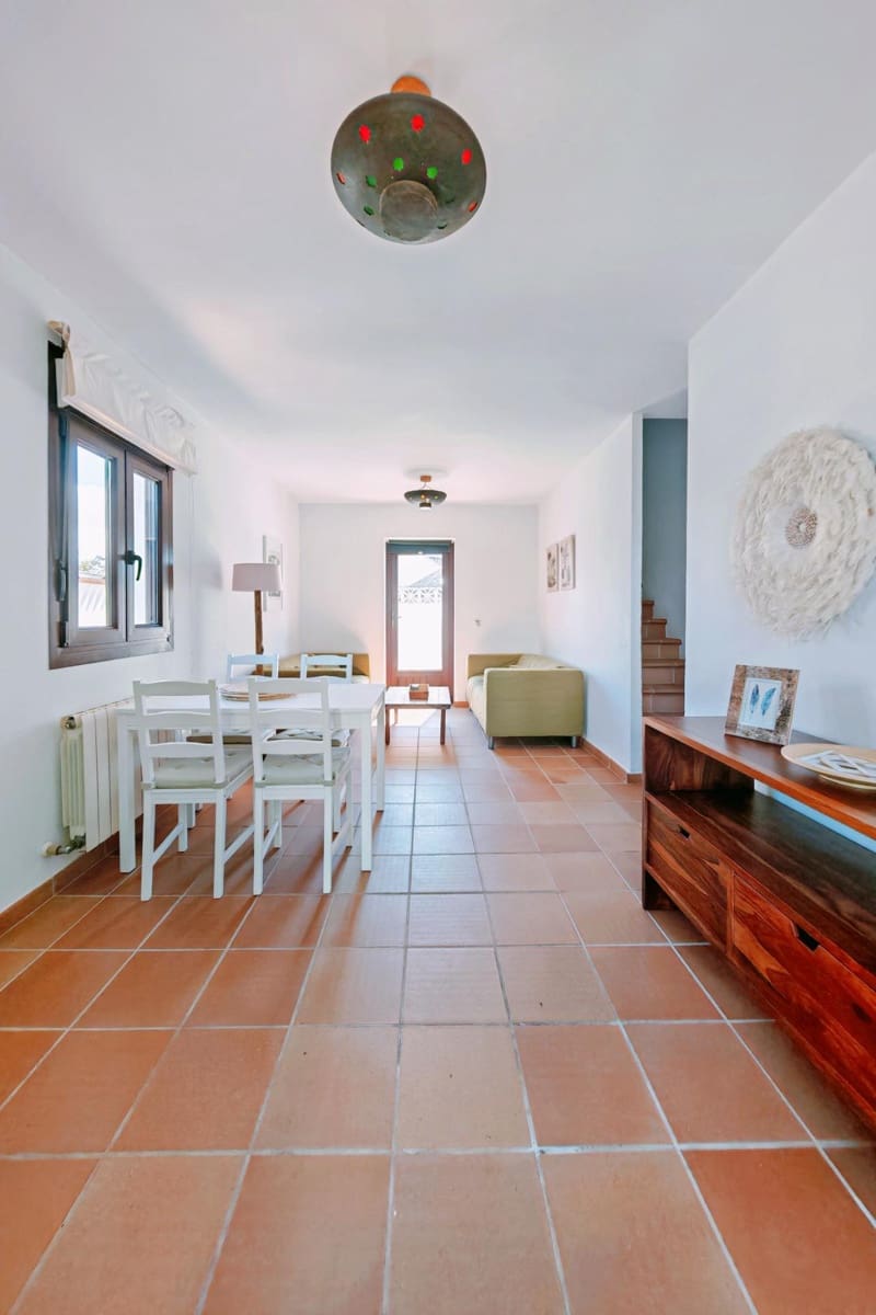 14 slaapkamer Finca/Landhuis te koop in Zahora met zwembad - € 1.600.000 (Ref: 9995818)