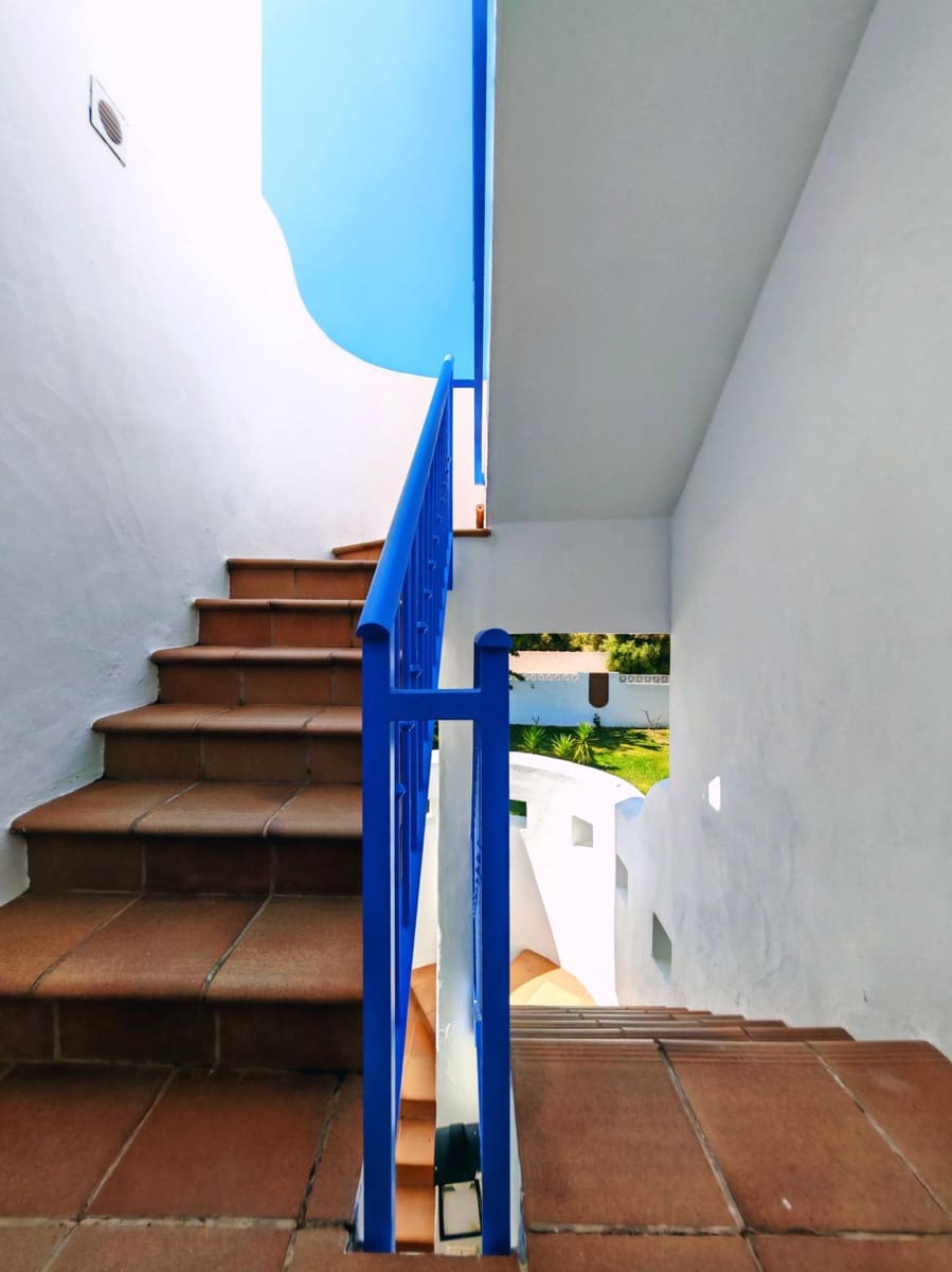 14 slaapkamer Finca/Landhuis te koop in Zahora met zwembad - € 1.600.000 (Ref: 9995818)