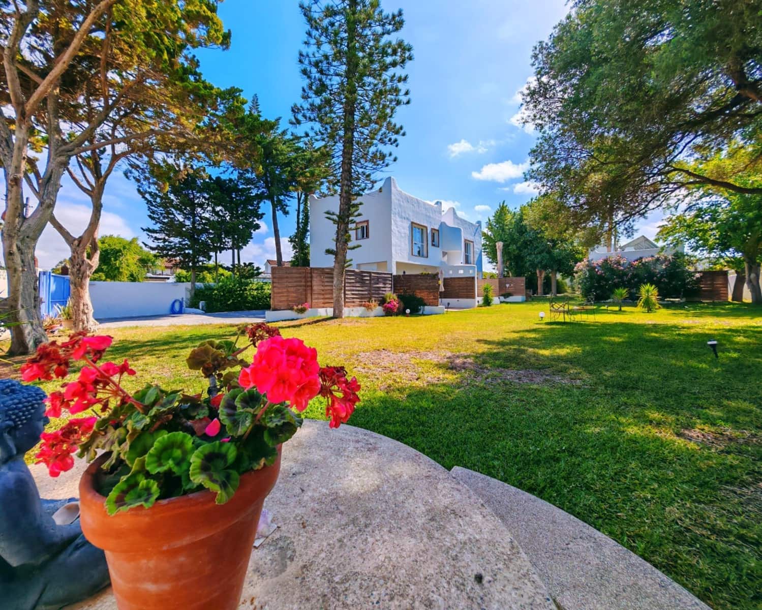 14 slaapkamer Finca/Landhuis te koop in Zahora met zwembad - € 1.600.000 (Ref: 9995818)