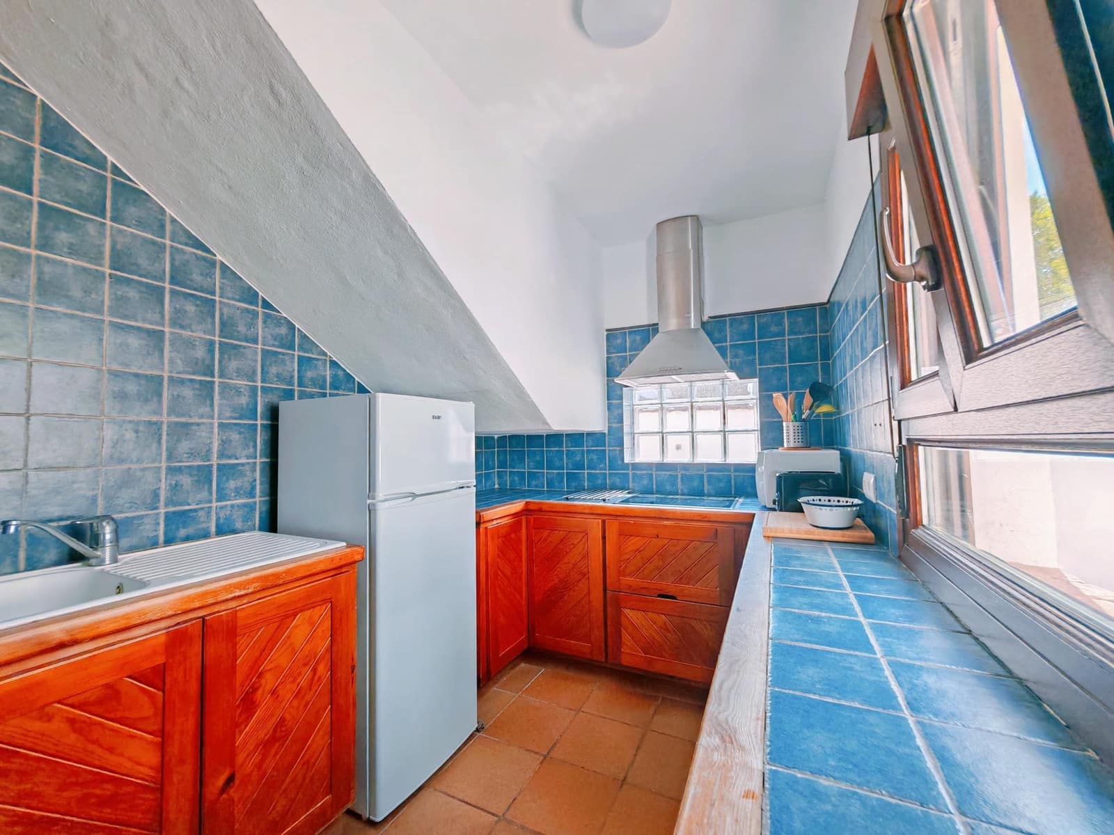14 slaapkamer Finca/Landhuis te koop in Zahora met zwembad - € 1.600.000 (Ref: 9995818)