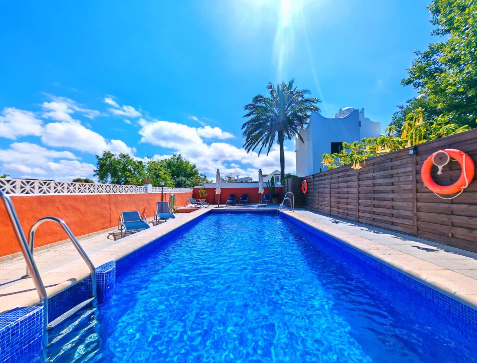 14 slaapkamer Finca/Landhuis te koop in Zahora met zwembad - € 1.600.000 (Ref: 9995818)