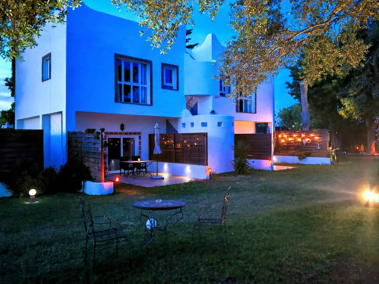 14 slaapkamer Finca/Landhuis te koop in Zahora met zwembad - € 1.600.000 (Ref: 9995818)