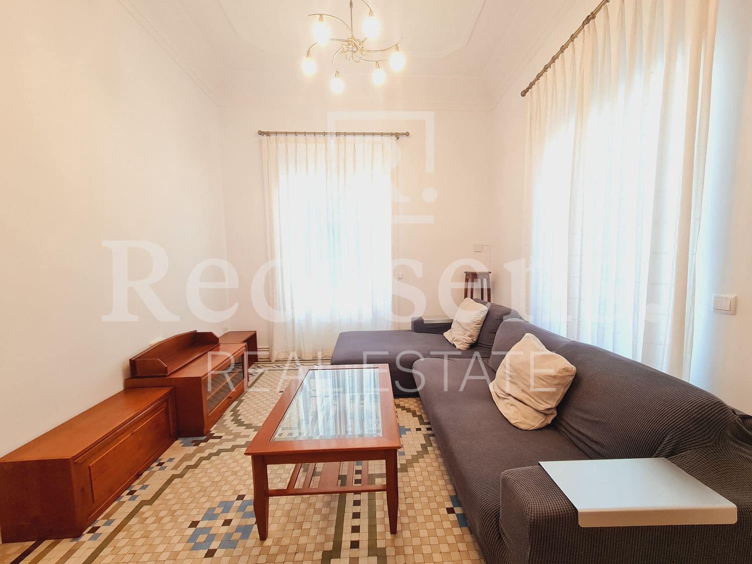 3 bedroom Apartment for rent in Valencia city with garage - € 1,700 (Ref: 10048672)
