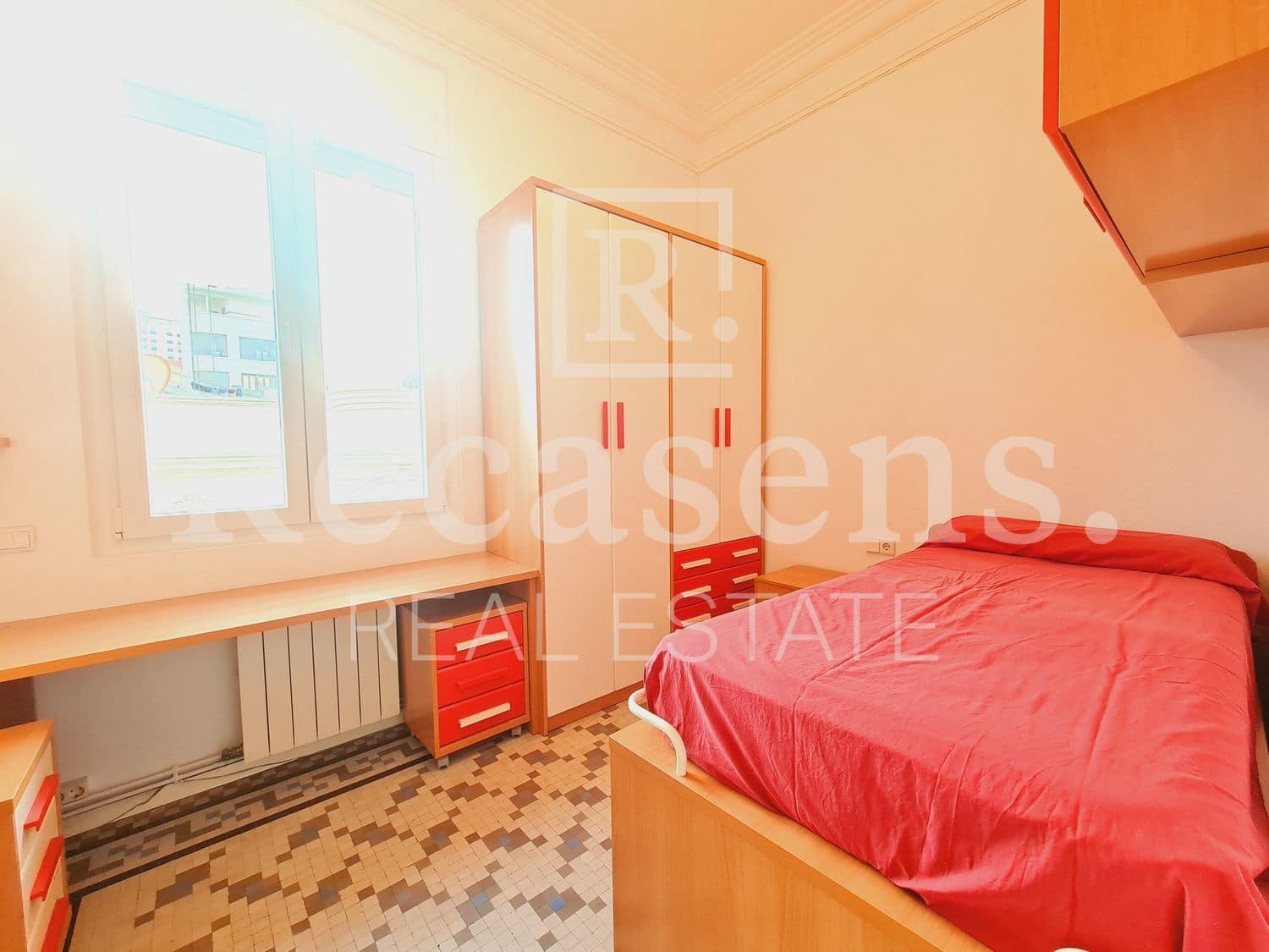 3 bedroom Apartment for rent in Valencia city with garage - € 1,700 (Ref: 10048672)