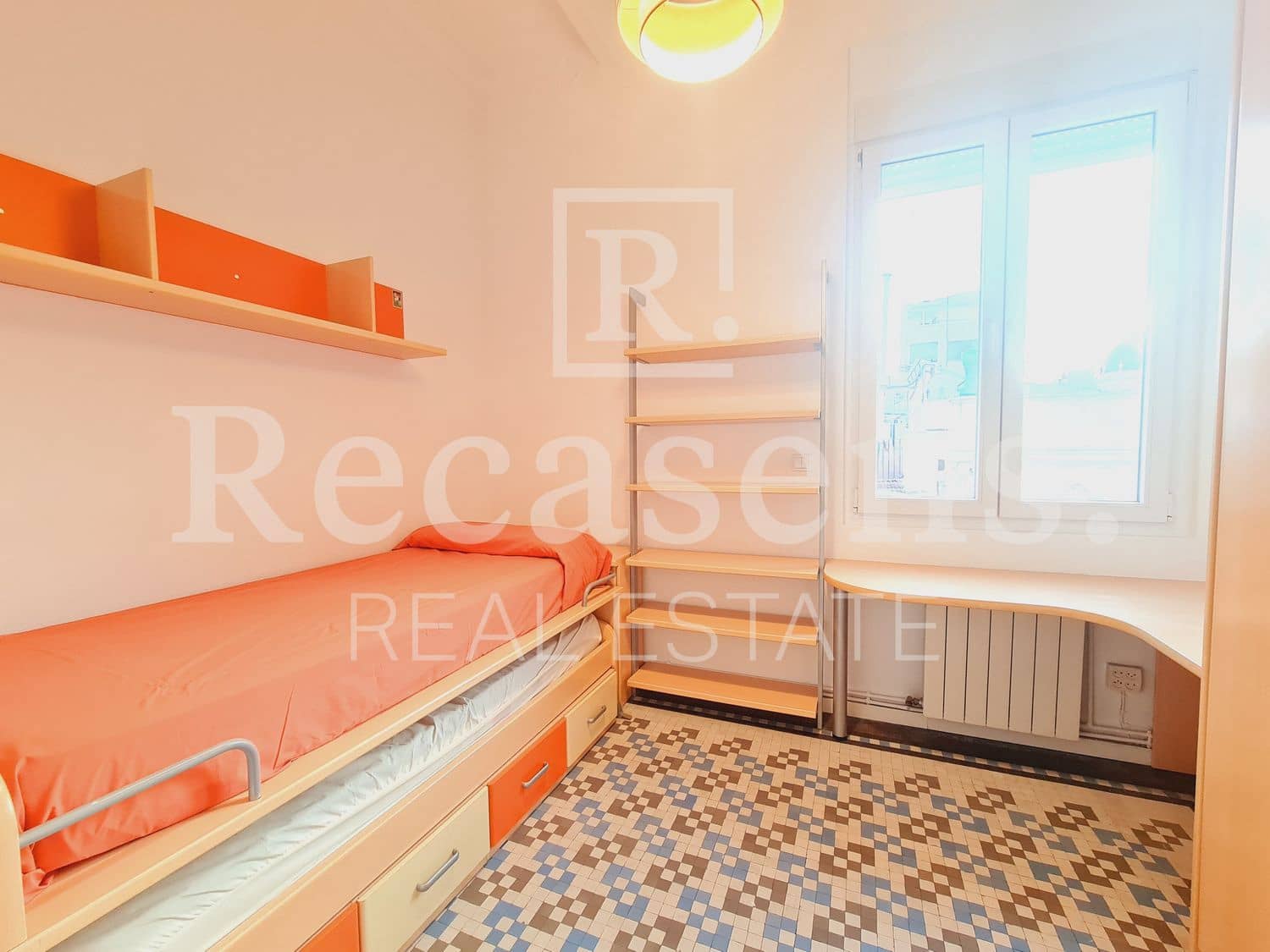 3 bedroom Apartment for rent in Valencia city with garage - € 1,700 (Ref: 10048672)