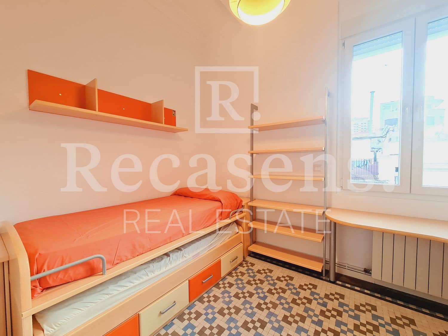 3 bedroom Apartment for rent in Valencia city with garage - € 1,700 (Ref: 10048672)