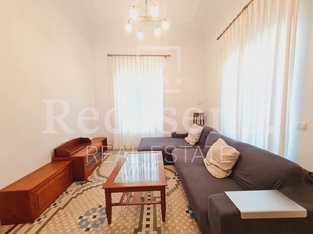 3 bedroom Apartment for rent in Sant Francesc, Valencia city with garage - € 1,700 (Ref: 10048672)