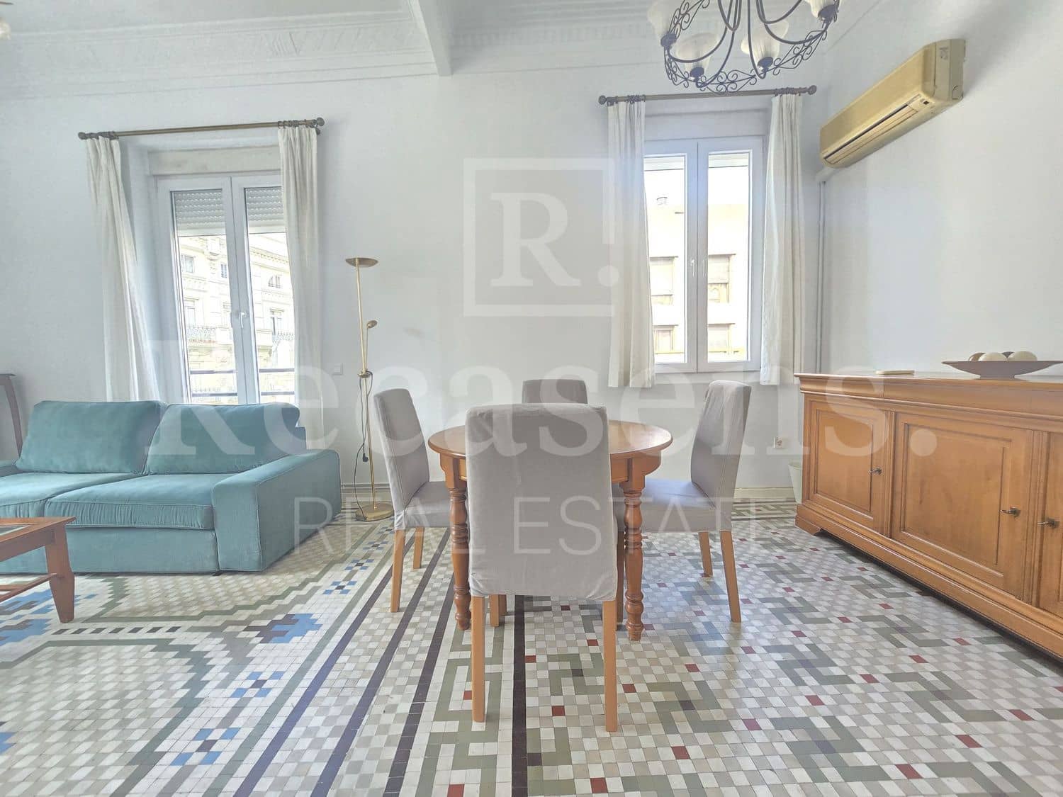 3 Zimmer Apartment zu vermieten in Valencia Stadt mit Garage - 1.600 € (Ref: 10048672)