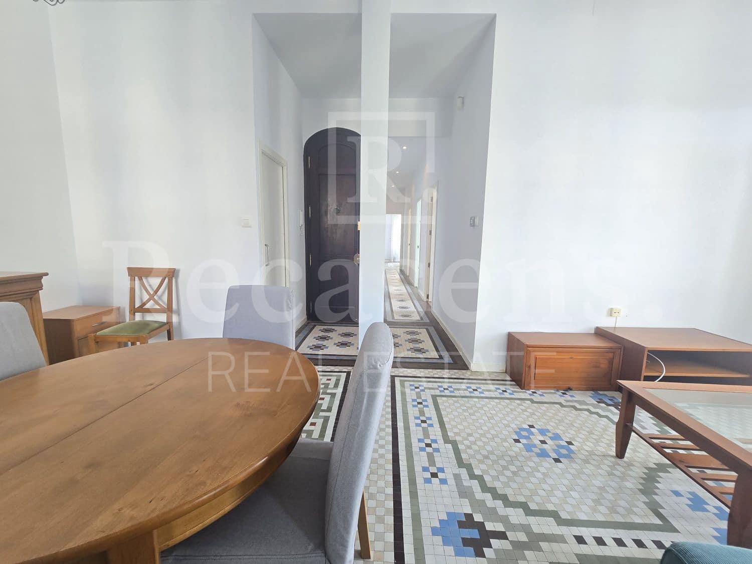 3 Zimmer Apartment zu vermieten in Valencia Stadt mit Garage - 1.600 € (Ref: 10048672)