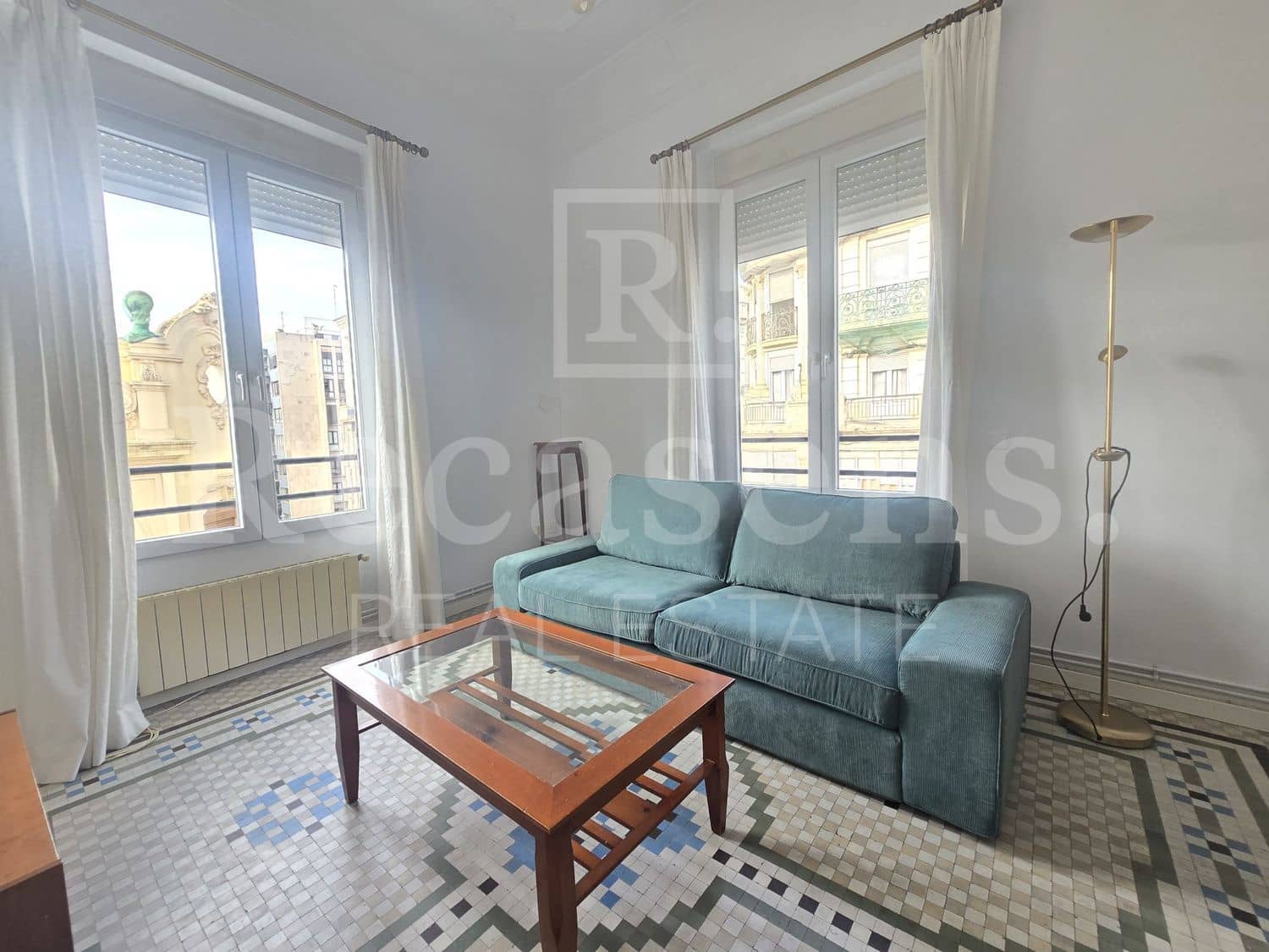 3 Zimmer Apartment zu vermieten in Valencia Stadt mit Garage - 1.600 € (Ref: 10048672)