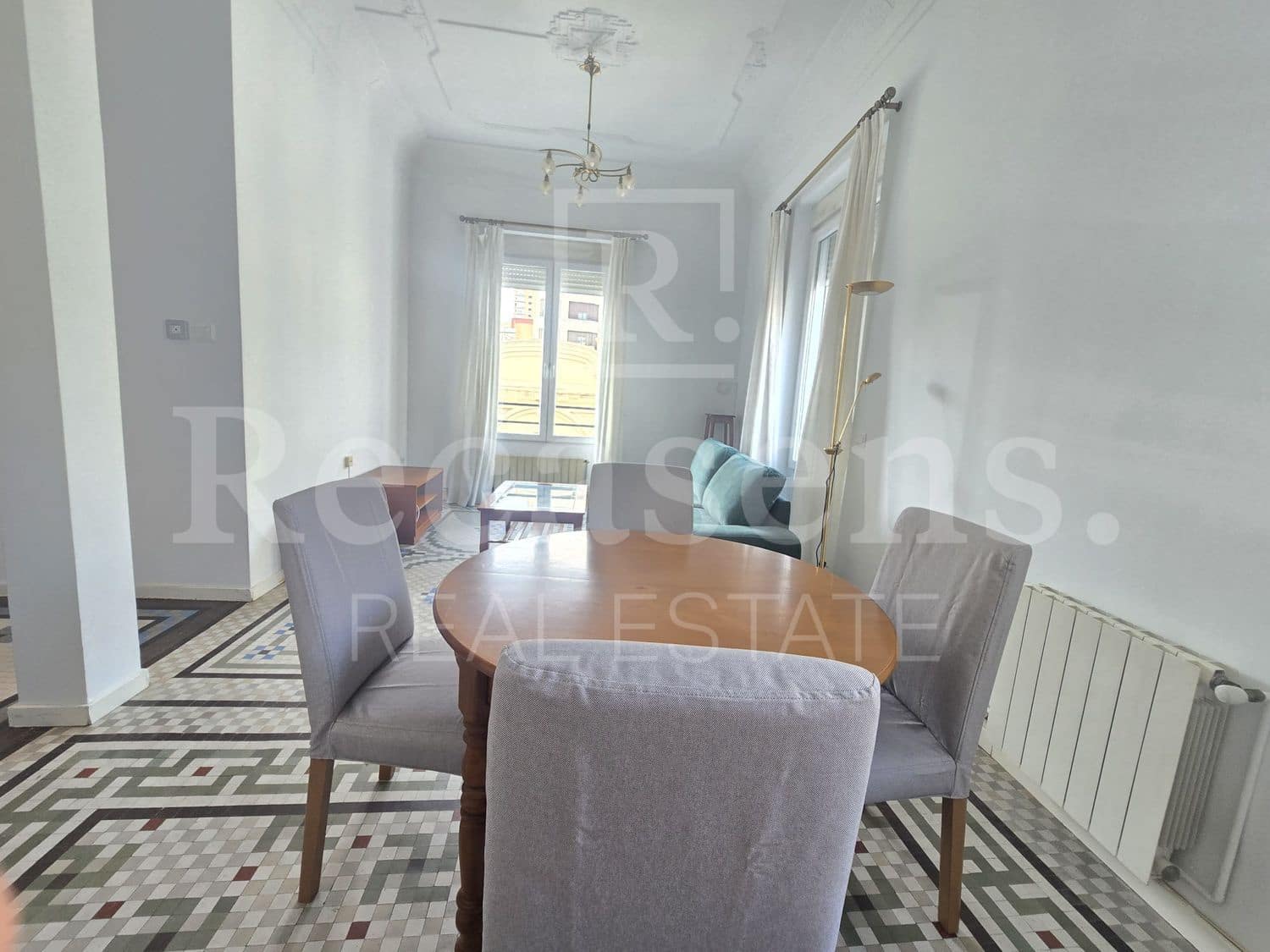 3 Zimmer Apartment zu vermieten in Valencia Stadt mit Garage - 1.600 € (Ref: 10048672)