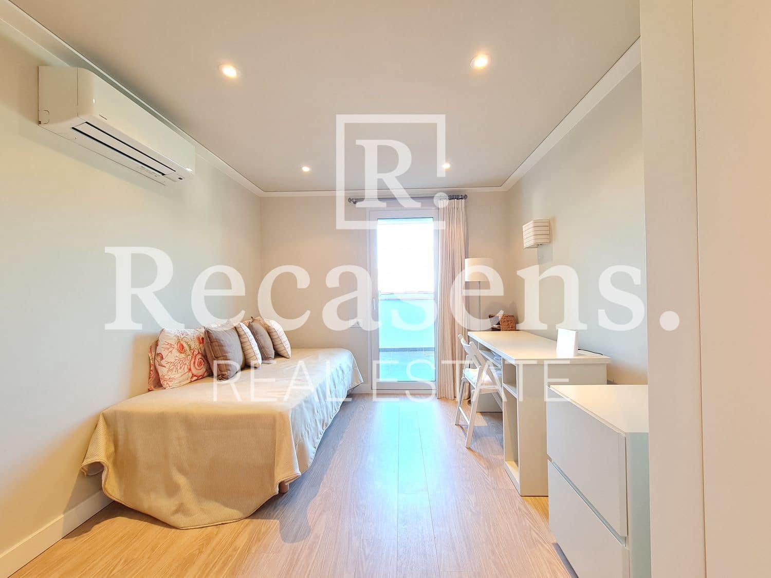 4 soveværelse Villa til salg i Almarda med swimmingpool - € 840.000 (Ref: 6065035)