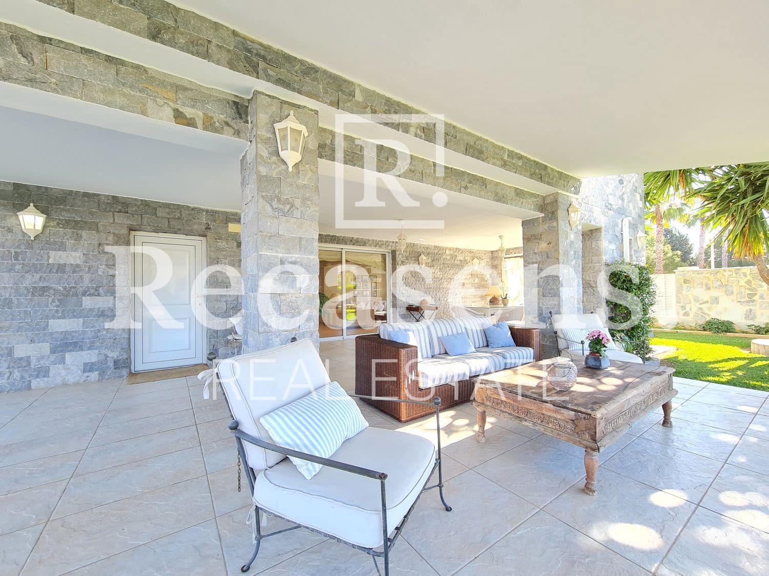 4 soveværelse Villa til salg i Almarda med swimmingpool - € 840.000 (Ref: 6065035)