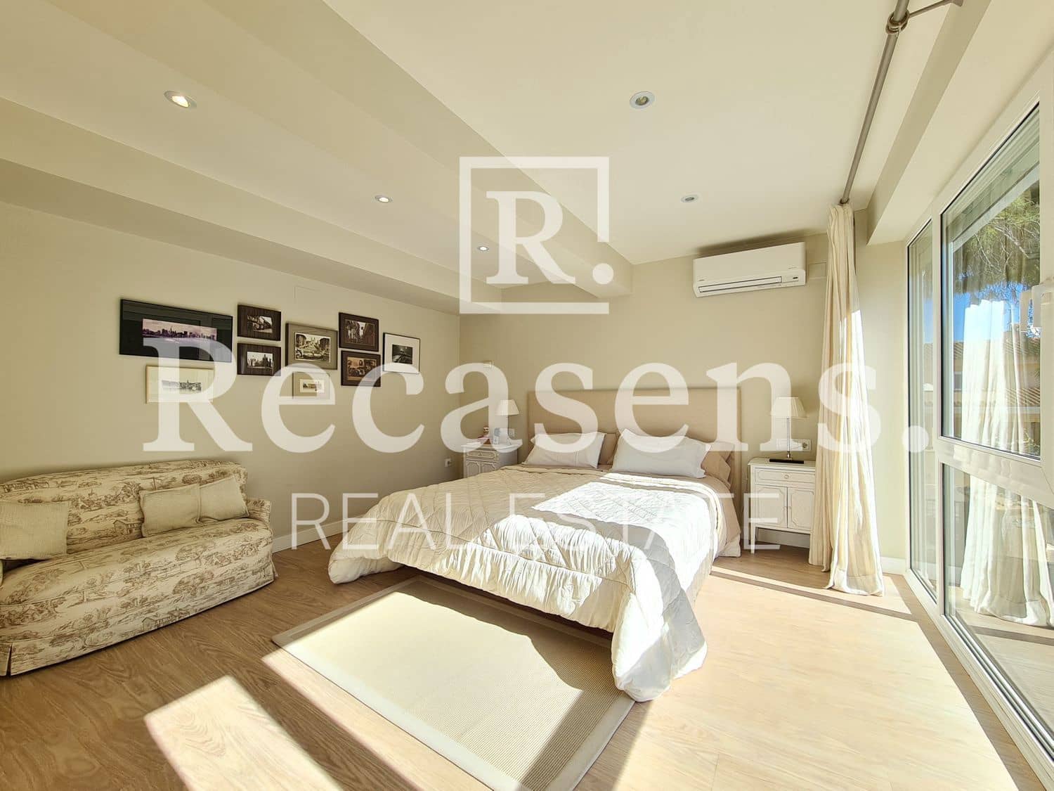 4 soveværelse Villa til salg i Almarda med swimmingpool - € 840.000 (Ref: 6065035)