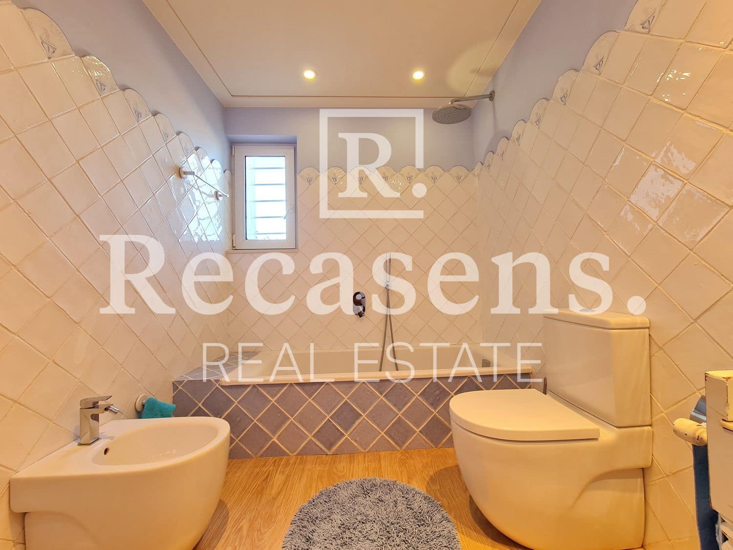 4 soveværelse Villa til salg i Almarda med swimmingpool - € 840.000 (Ref: 6065035)