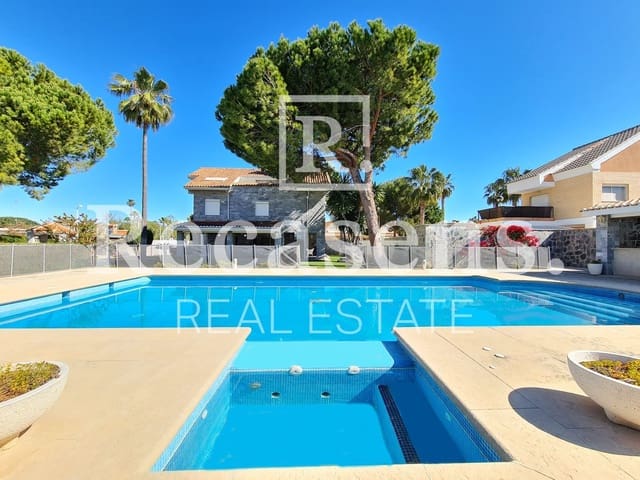 4 bedroom Villa for sale in Almarda, Sagunto / Sagunt with pool - € 840,000 (Ref: 6065035)