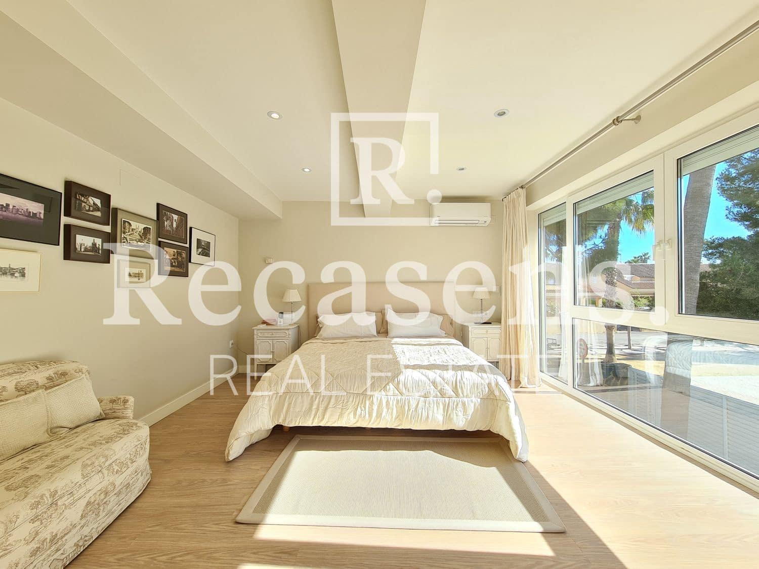 4 makuuhuone Huvila myytävänä paikassa Almarda mukana uima-altaan 
autotalli - 840 000 € (Ref: 6065035)