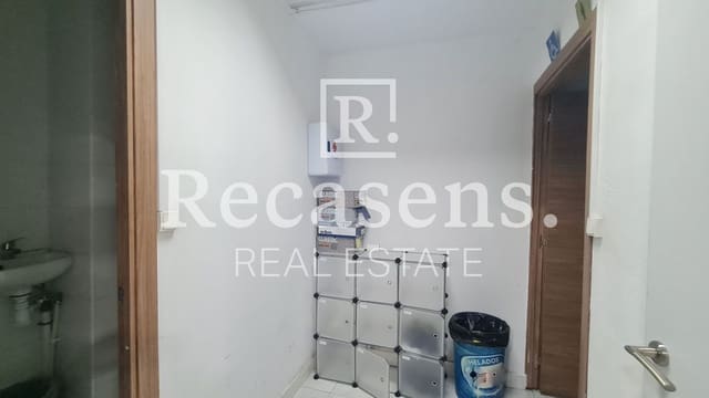 Local Commercial à louer à La Creu del Grau, Valence ville - 2 400 € (Ref: 6516640)