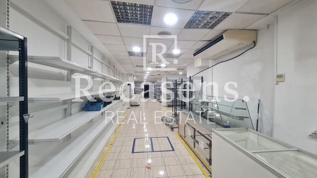 Erhverv til leje i La Creu del Grau, Valencia by - € 2.700 (Ref: 6516640)