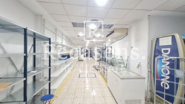 Erhverv til leje i La Creu del Grau, Valencia by - € 2.700 (Ref: 6516640)