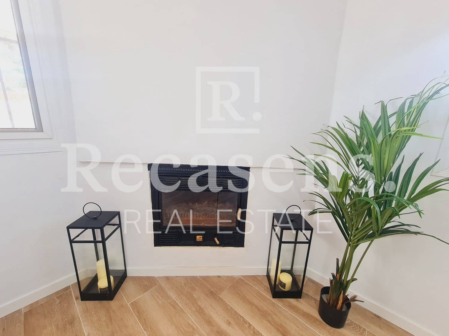 3 soveværelse Villa til leje i Vilamarxant / Villamarchante med swimmingpool garage - € 1.600 (Ref: 7521670)