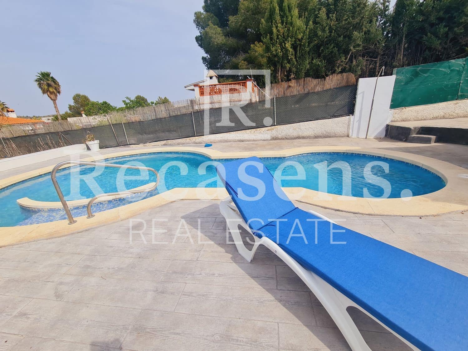 3 soveværelse Villa til leje i Vilamarxant / Villamarchante med swimmingpool garage - € 1.600 (Ref: 7521670)