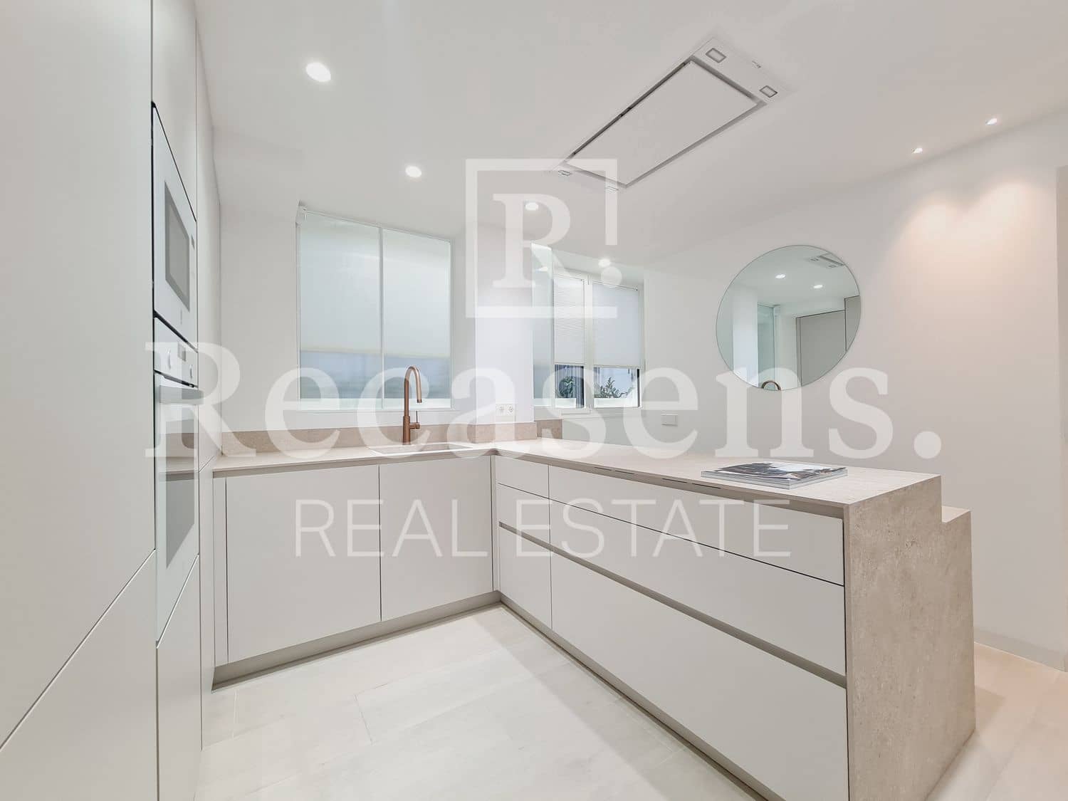 3 makuuhuone Huoneisto vuokrattavana paikassa Valencia kaupunki mukana 
autotalli - 3 200 € (Ref: 8553881)