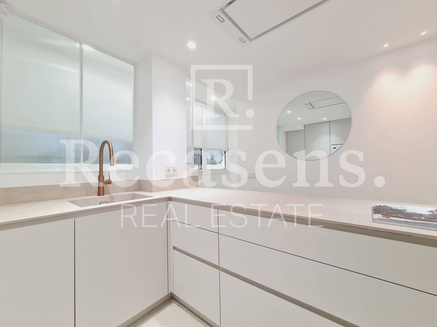 3 makuuhuone Huoneisto vuokrattavana paikassa Valencia kaupunki mukana 
autotalli - 3 200 € (Ref: 8553881)