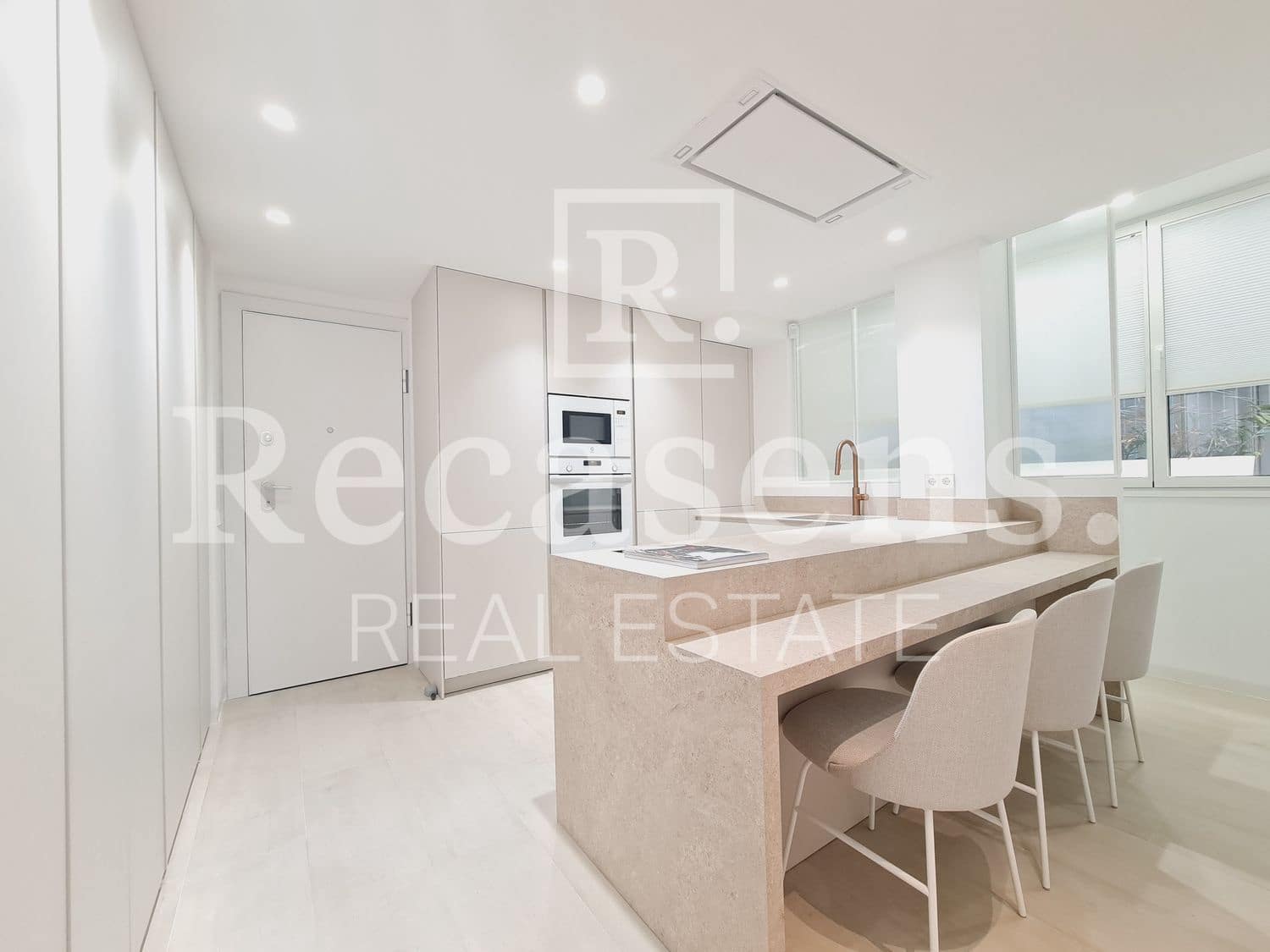 3 makuuhuone Huoneisto vuokrattavana paikassa Valencia kaupunki mukana 
autotalli - 3 200 € (Ref: 8553881)