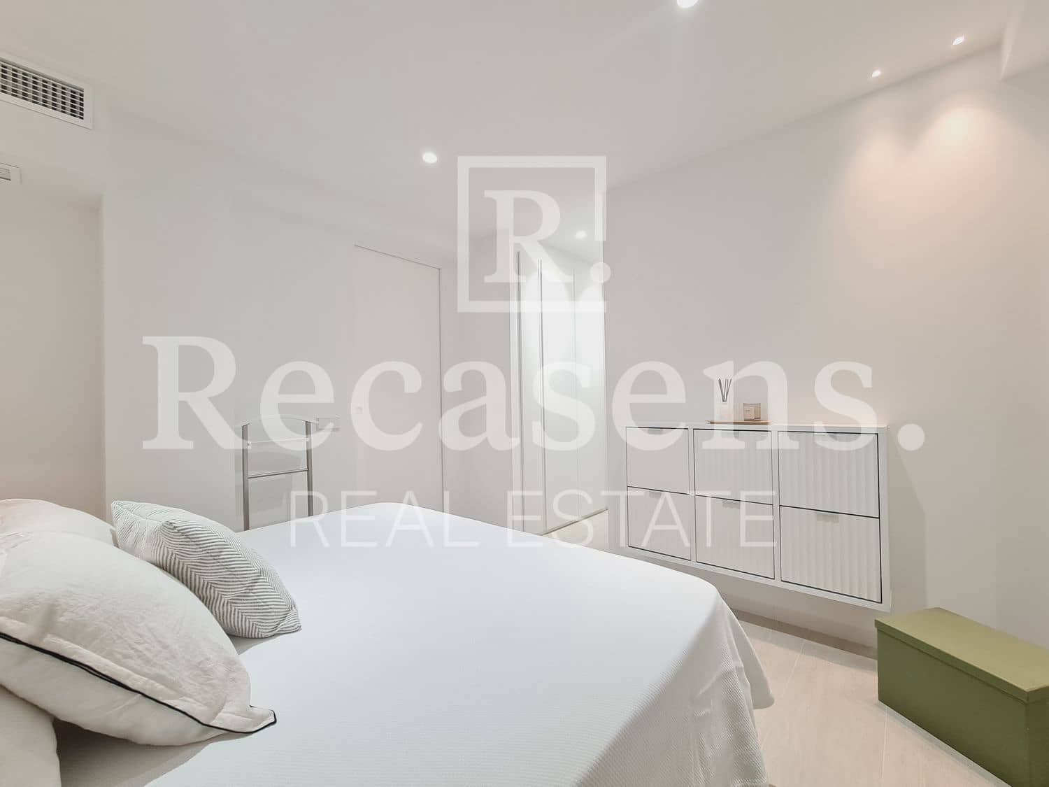 3 makuuhuone Huoneisto vuokrattavana paikassa Valencia kaupunki mukana 
autotalli - 3 200 € (Ref: 8553881)