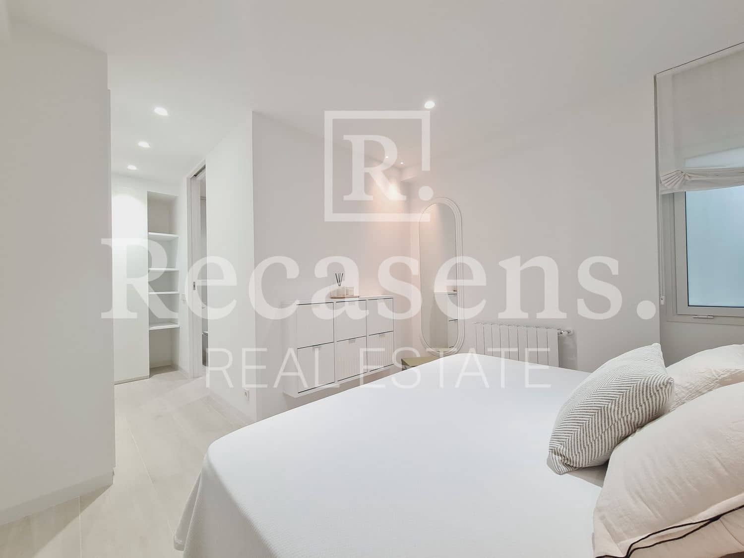 3 makuuhuone Huoneisto vuokrattavana paikassa Valencia kaupunki mukana 
autotalli - 3 200 € (Ref: 8553881)