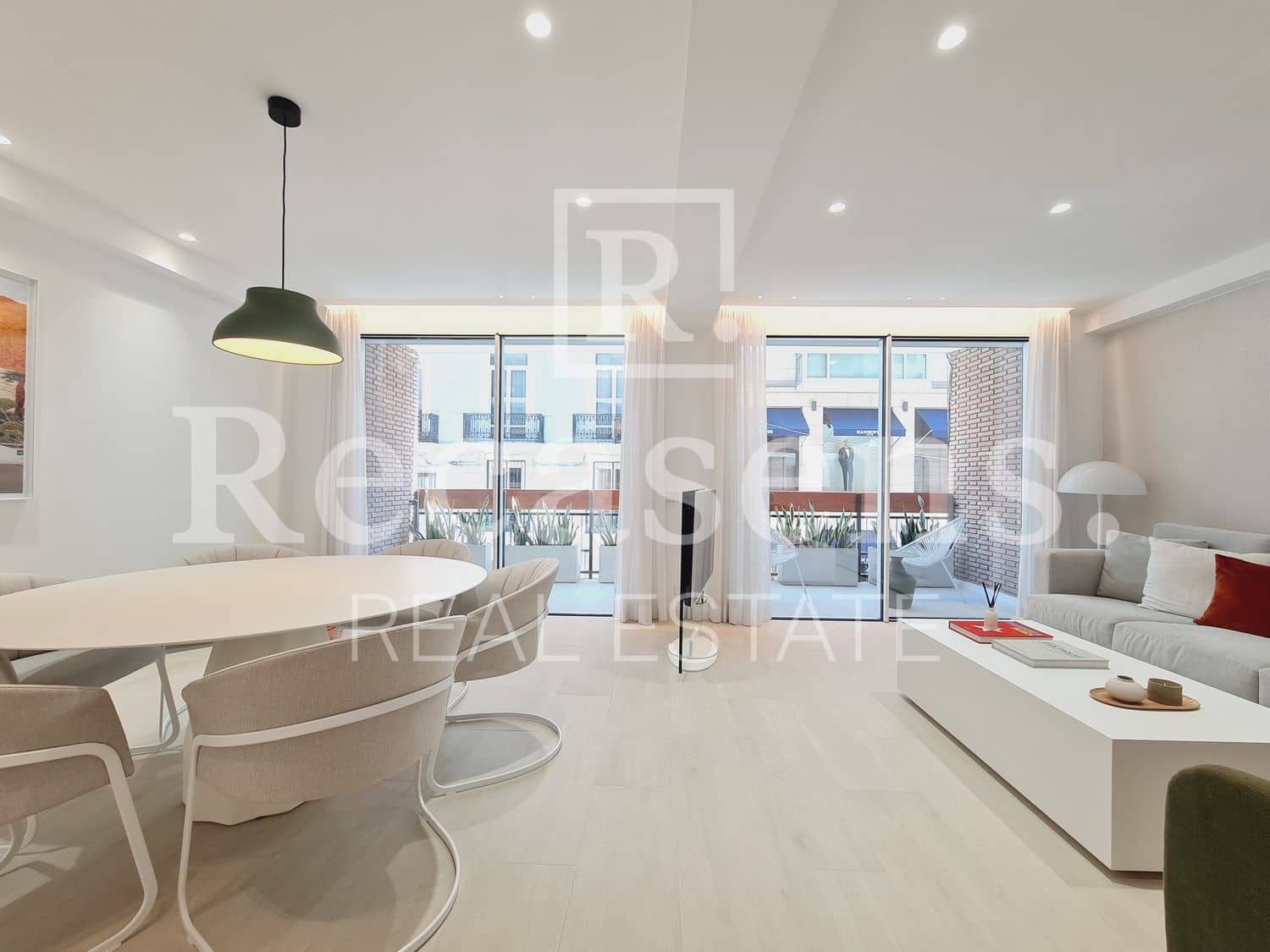 3 makuuhuone Huoneisto vuokrattavana paikassa Valencia kaupunki mukana 
autotalli - 3 200 € (Ref: 8553881)