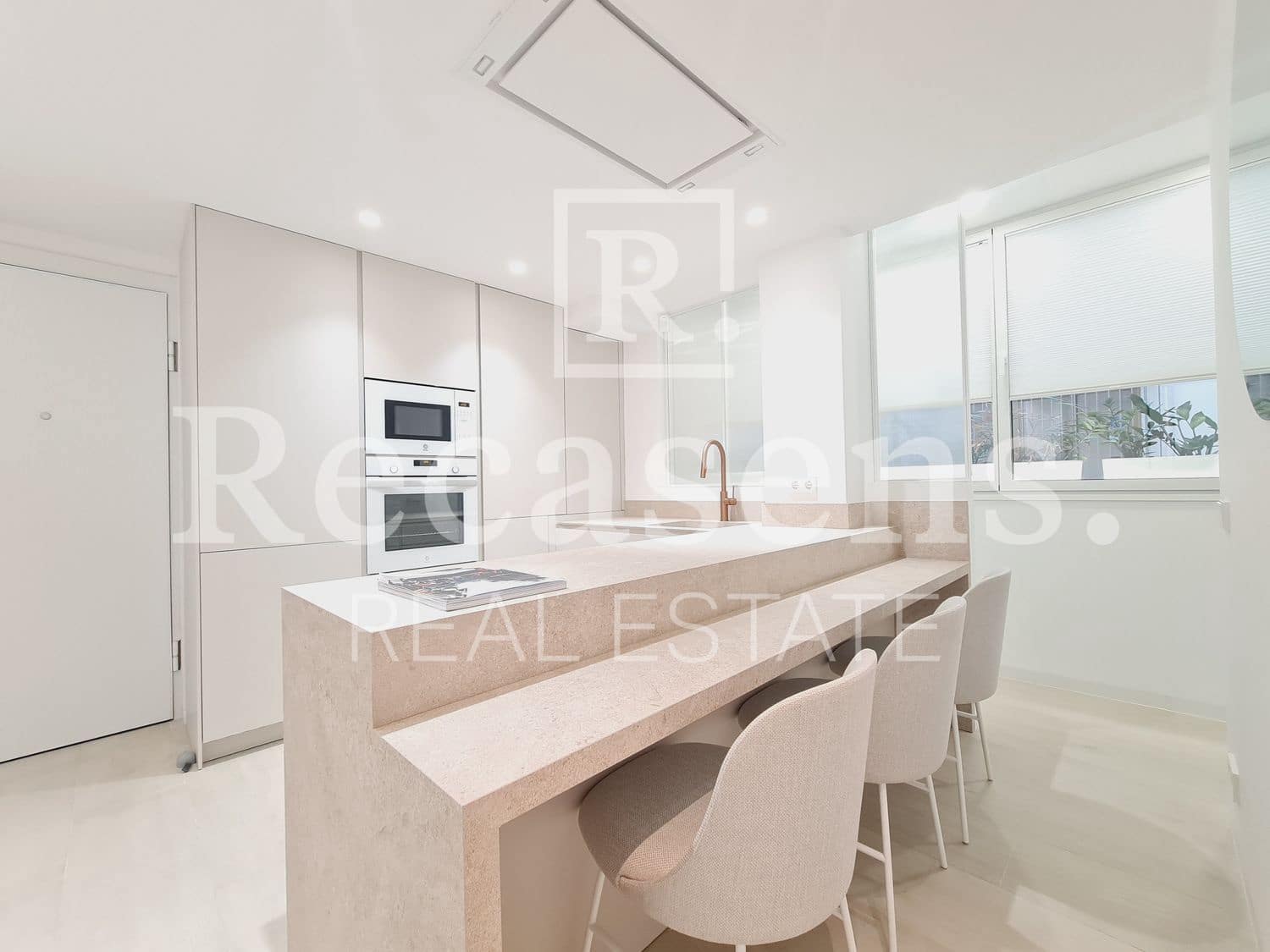 3 makuuhuone Huoneisto vuokrattavana paikassa Valencia kaupunki mukana 
autotalli - 3 200 € (Ref: 8553881)