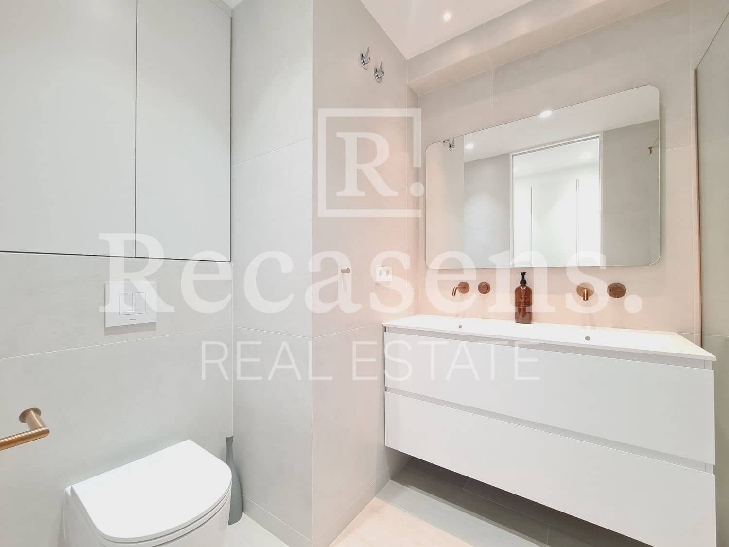 3 makuuhuone Huoneisto vuokrattavana paikassa Valencia kaupunki mukana 
autotalli - 3 200 € (Ref: 8553881)