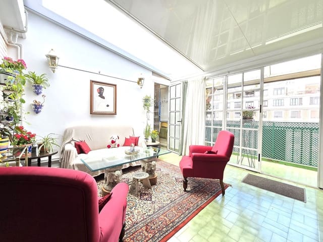 3 slaapkamer Appartement te koop in Russafa, Valencia stad - € 650.000 (Ref: 9075689)