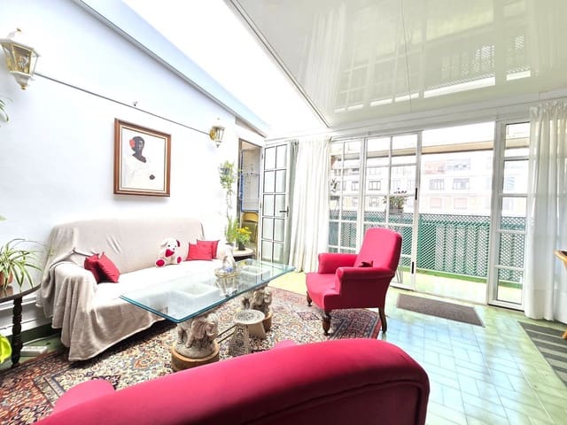 3 slaapkamer Appartement te koop in Russafa, Valencia stad - € 650.000 (Ref: 9075689)