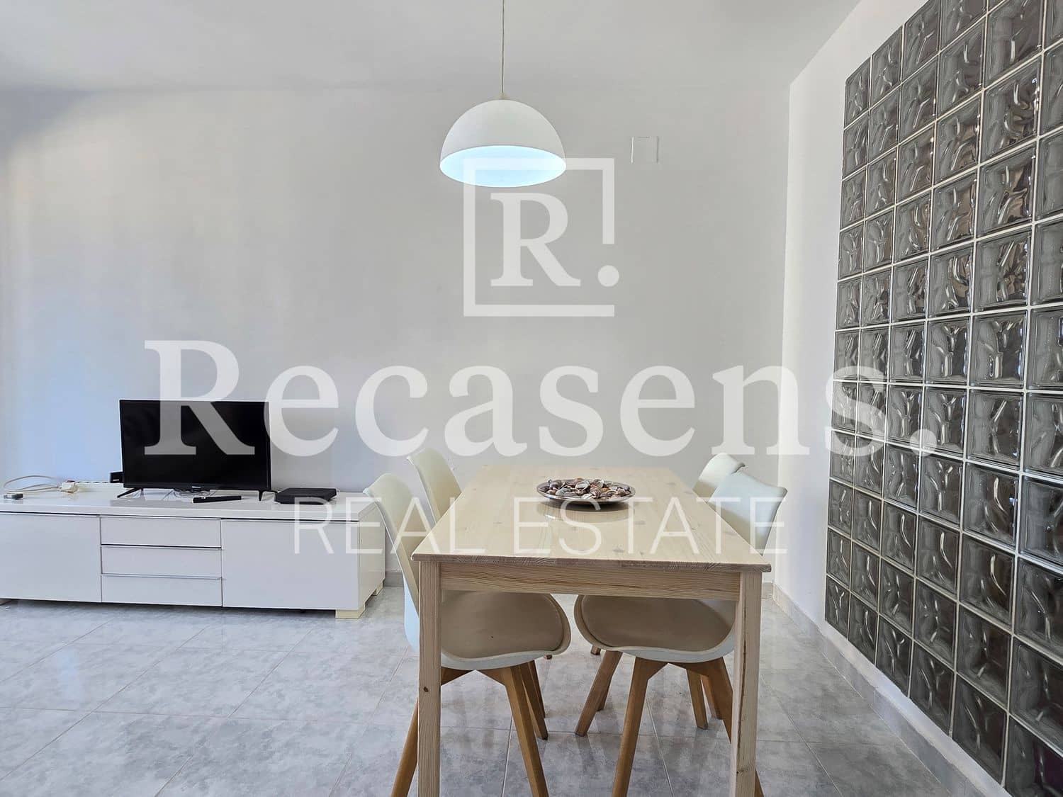 2 bedroom Apartment for rent in Cullera with pool garage - € 800 (Ref: 9254626)