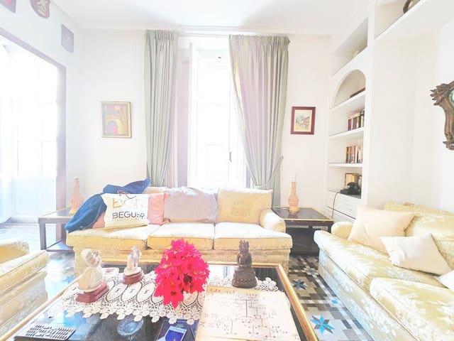 2 soveværelse Lejlighed til salg i Sant Francesc, Valencia by med garage - € 750.000 (Ref: 9508201)