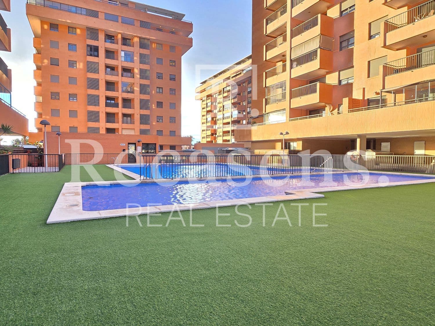 1 slaapkamer Appartement te koop in Alboraya / Alboraia met zwembad garage - € 345.000 (Ref: 9651097)